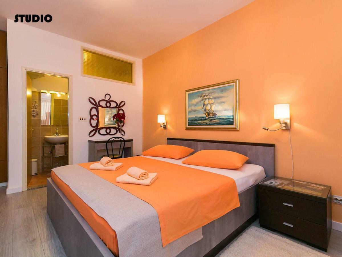Apartments Nives Porec Luaran gambar